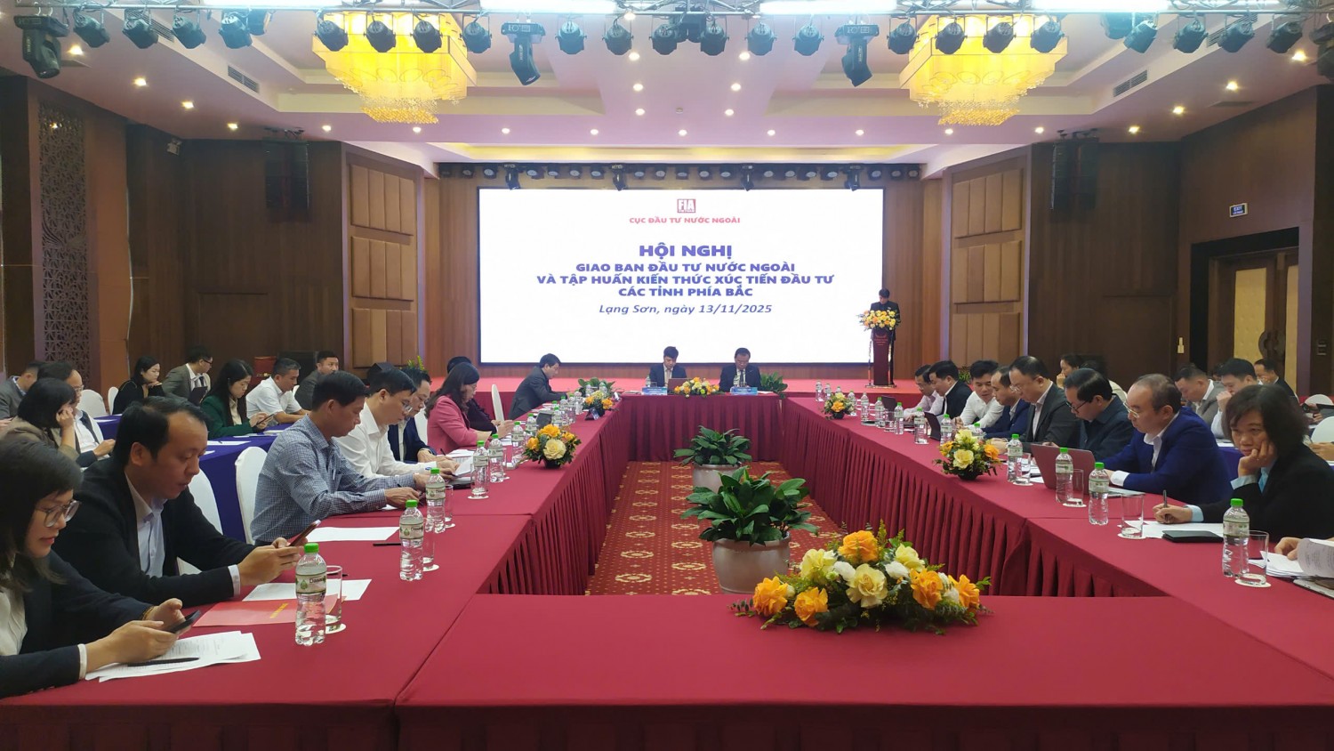 Lãnh đạo Trung tâm tham gia Hội nghij Giao ban và tập huấn